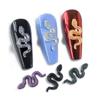 Подвески для ногтей в форме змеи Художественное украшение Стразы 3D Сплав золота / серебра Животные Металлический маникюр DIY Роскошные аксессуары для искусства
