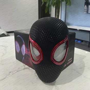 Miles Spiderman Косплей Головной убор Тушь для ресниц Движущиеся глаза Электронная маска Человек-паук 1:1 Игрушки с дистанционным управлением для взрослых Детский подарок